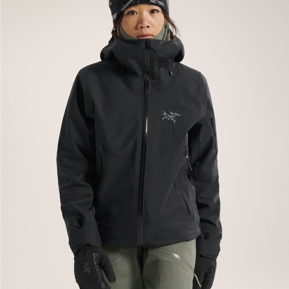 Arc'teryx Sentinel Women's Black Hooded Jacket